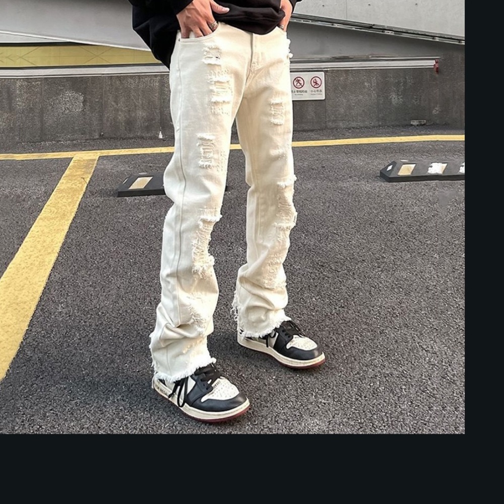 Sopula Distressed Cream Jeans